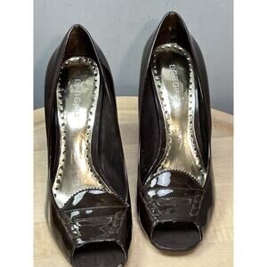 BCBGirls Brown Leather high heel shoes Sz 9.5B Style Is PL- HALLA Open Toe Shiny